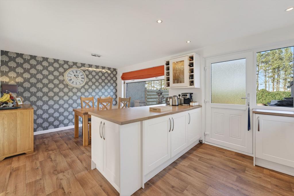 Dining Kitchen