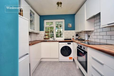 2 bedroom apartment for sale, Hemingford Road, Cheam, Sutton, SM3