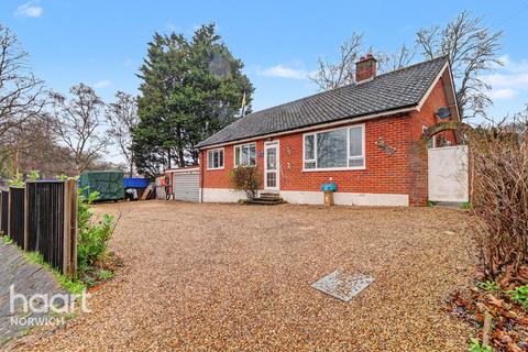 3 bedroom detached bungalow for sale, Galley Hill, Norwich