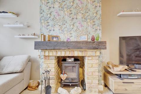 3 bedroom semi-detached house for sale, Meadway, Benfleet, SS7