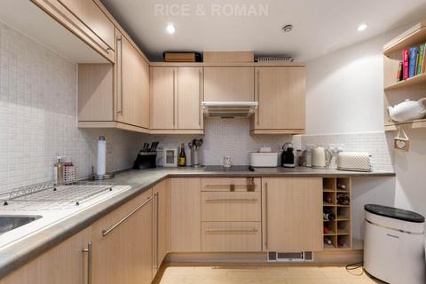 undefined, Manor Road North, Esher KT10