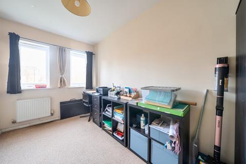 2 bedroom apartment for sale, Wilton Court, Stoke-on-Trent, Staffordshire