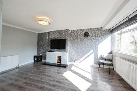 2 bedroom maisonette for sale, London Road, High Wycombe