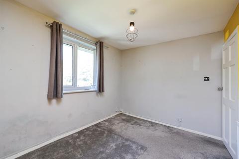 2 bedroom maisonette for sale, London Road, High Wycombe