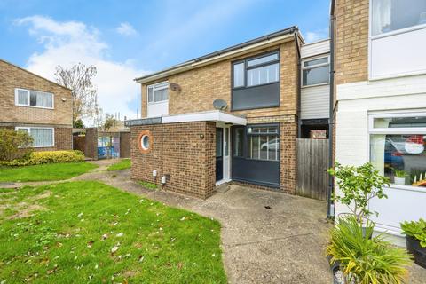 Dines Close, Wilstead, Bedford