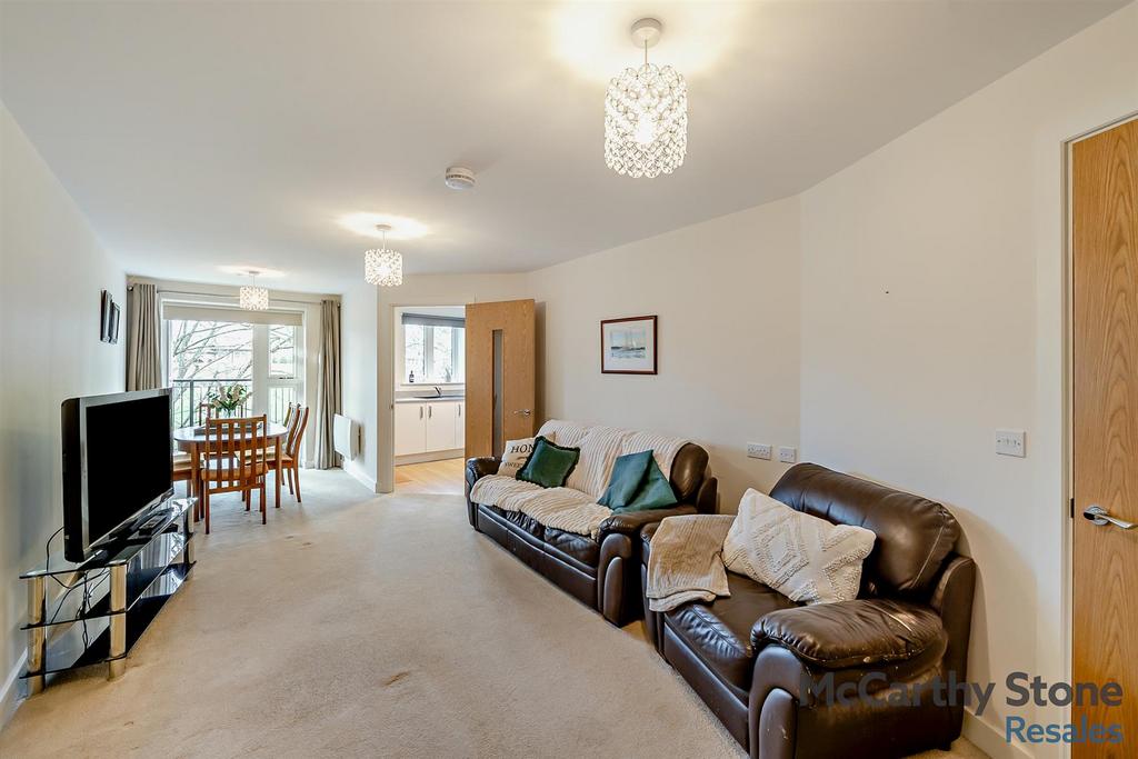 Living Room:
