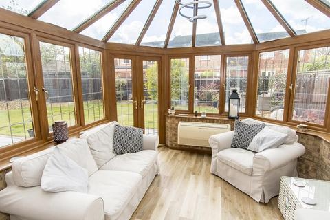 4 bedroom detached house for sale, Heycock Close, Fleckney