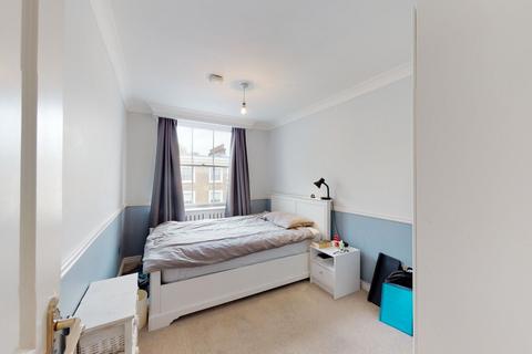 undefined, Orsett Terrace