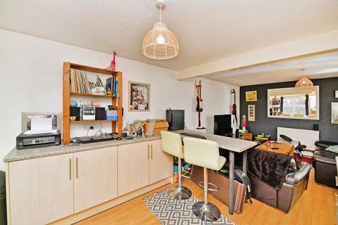 3 bedroom terraced house for sale, Elm Road, Mannamead, Plymouth