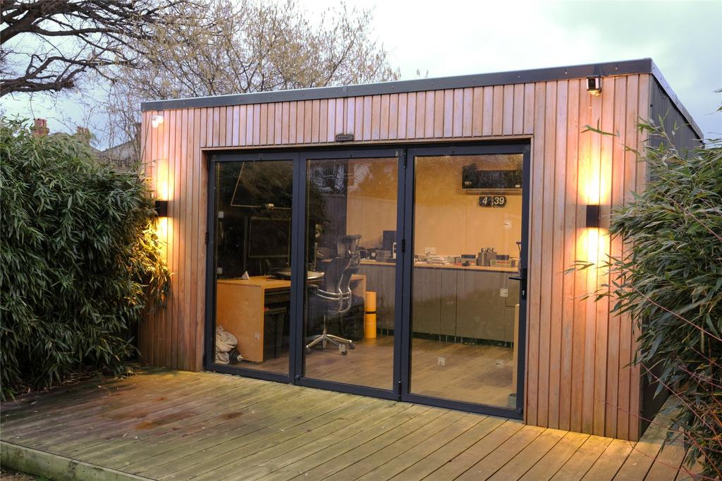 \Garden Office