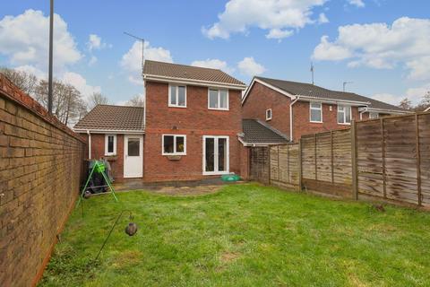 3 bedroom link detached house for sale, Golding Close, Maidenbower, RH10