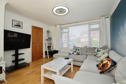 3 bedroom semi-detached house for sale, Grasmere Road, St. Albans