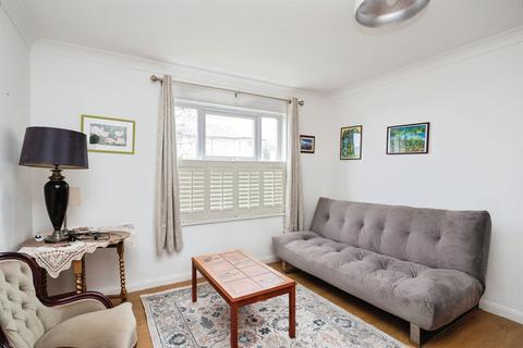 undefined, Woodbury Park Road, Tunbridge Wells