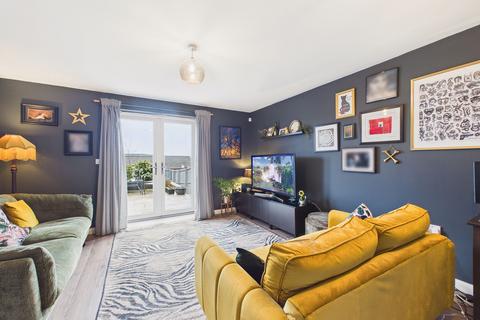 2 bedroom end of terrace house for sale, Featherwood Avenue, Newcastle Upon Tyne, NE15