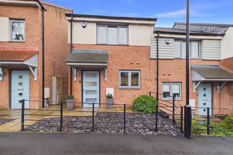 2 bedroom end of terrace house for sale, Featherwood Avenue, Newcastle Upon Tyne, NE15