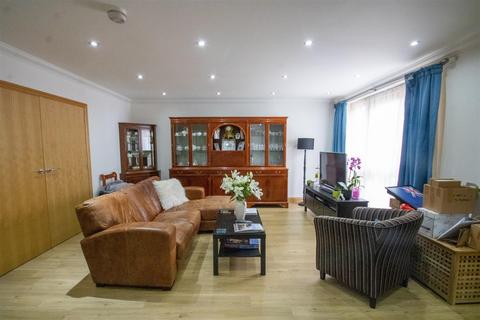2 bedroom terraced house to rent, Saling Grove, Great Saling, Braintree