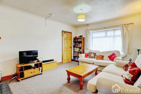6 bedroom semi-detached house for sale, Lesingham Drive, Coventry