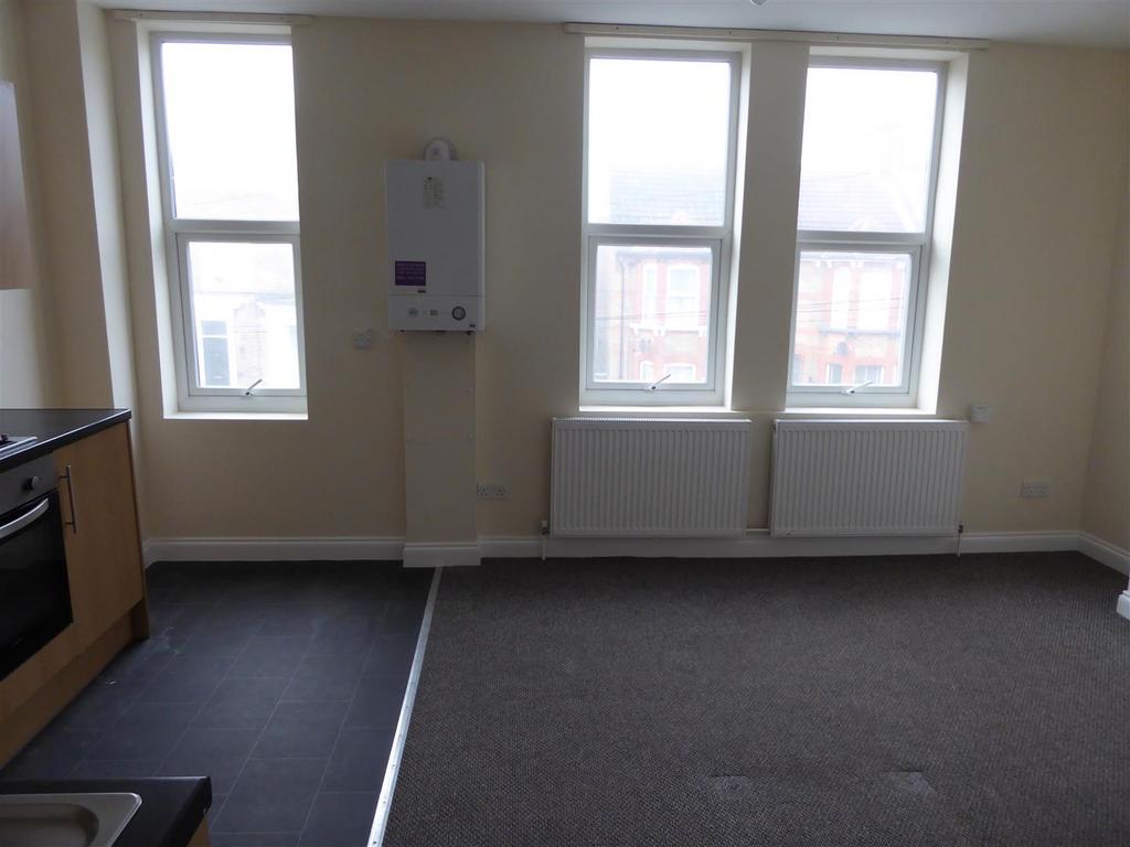 47 c Crescent Road 009.JPG