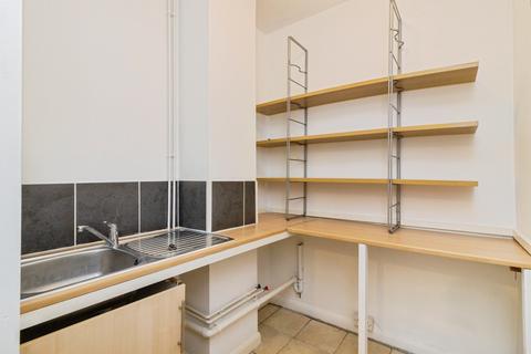 2 bedroom maisonette for sale, Queen Street, Newton Abbot