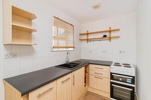 2 bedroom maisonette for sale, Queen Street, Newton Abbot