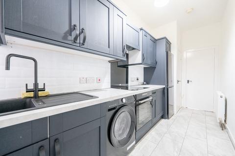1 bedroom ground floor flat to rent, Lochleven Road, Mount Florida, Glasgow, G42 9JU