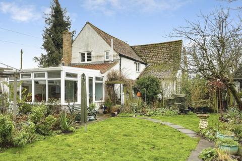 3 bedroom detached house for sale - Dumpling Bridge Lane, Brandon IP27