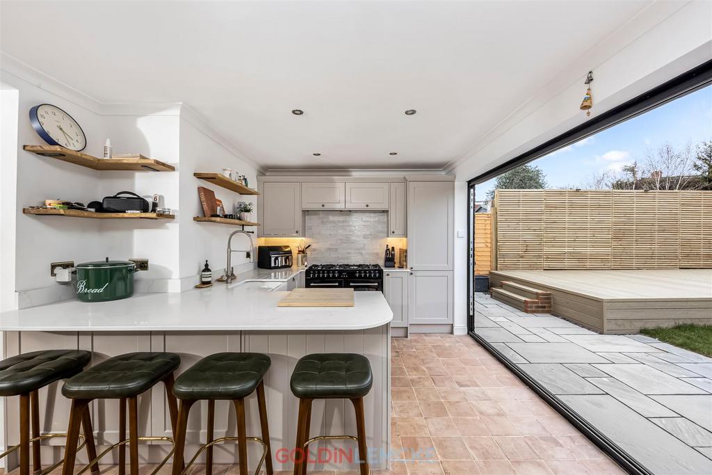 Kitchen/Breakfast Room