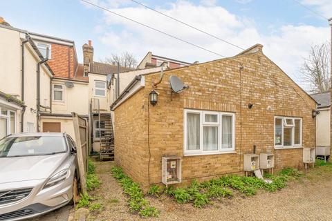 undefined, St Peter's Street, South Croydon, CR2