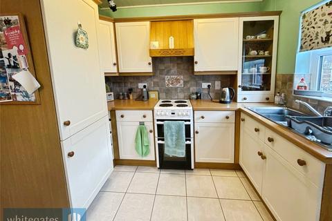 3 bedroom semi-detached house for sale, Bond Road, Old Town, S75
