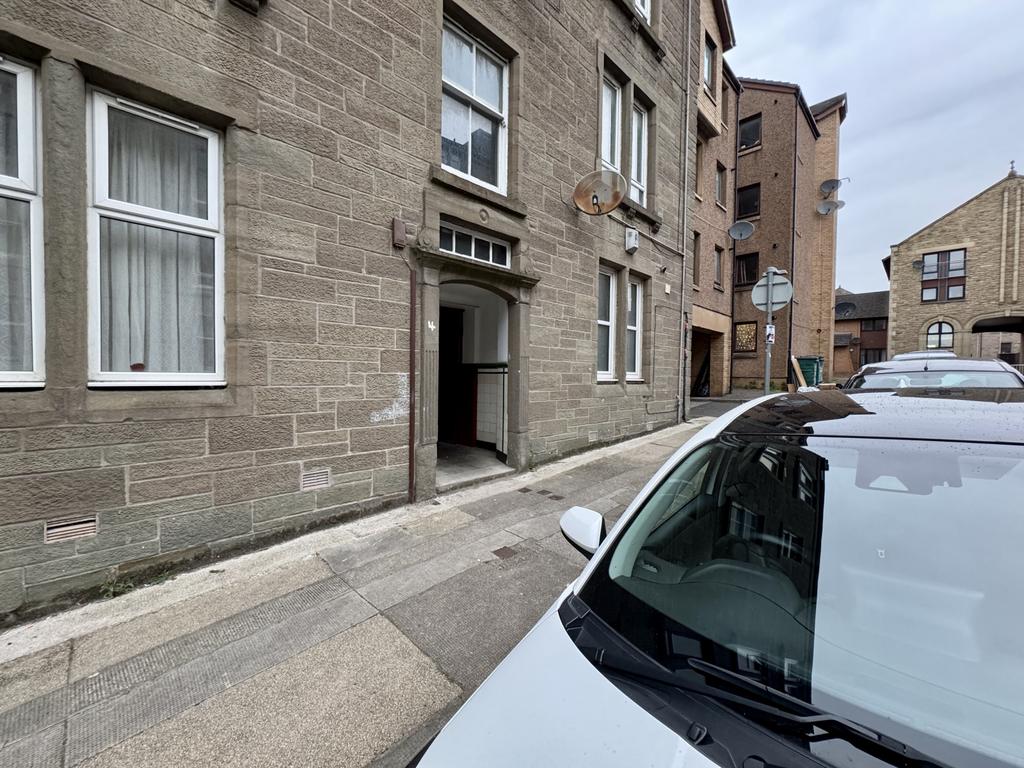 4 f2 cunningham street, dundee, dd4 6 qr