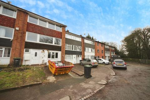 Pomfret Avenue, Luton