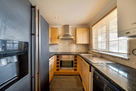 2 bedroom terraced house for sale, Lees Road, Uxbridge, Middlesex