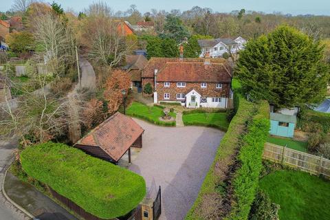 5 bedroom detached house for sale, The Old Cottage, 20 Strood Gate, Wivelsfield Green, Haywards Heath, RH17 7RY