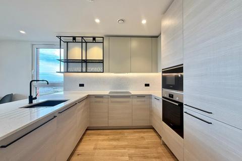 2 bedroom flat to rent, 5 Hemlock Street, Heron Wharf E14