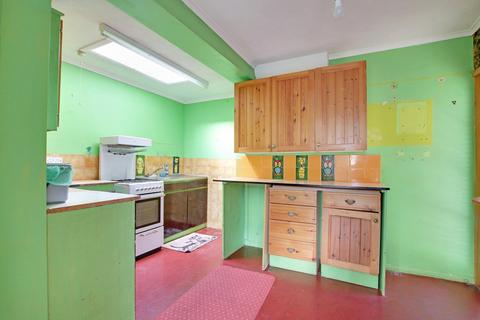 4 bedroom link detached house for sale, Clinton Road, Lymington, SO41