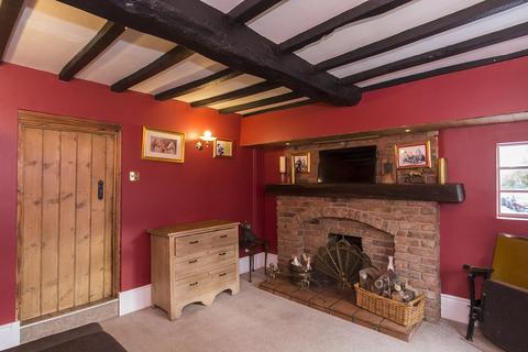 4 bedroom cottage for sale, Main Street, Bruntingthorpe, Lutterworth