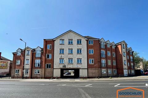 2 bedroom flat to rent, High Street, Bloxwich, WS3