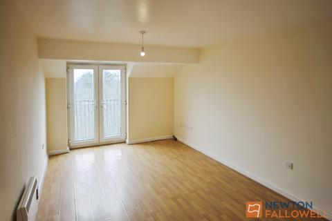 2 bedroom flat to rent, High Street, Bloxwich, WS3