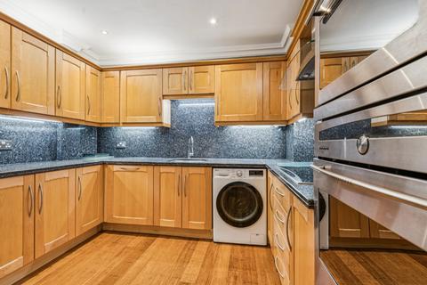 2 bedroom flat for sale, Queensberry Place, South Kensington, London