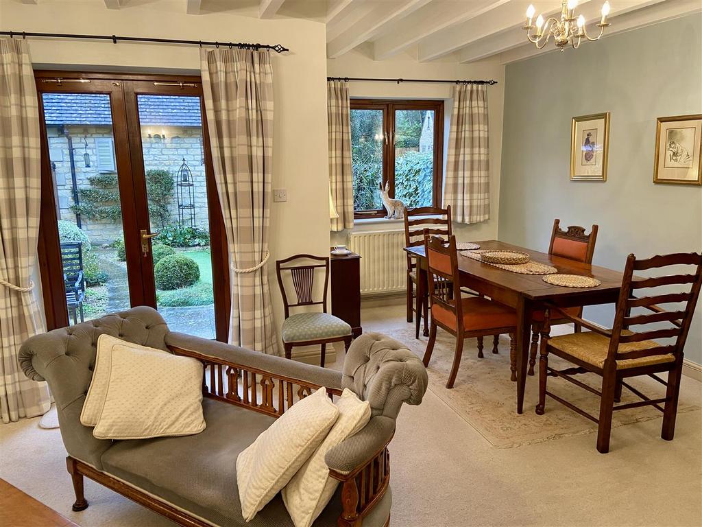 Sitting Dining Room.jpeg