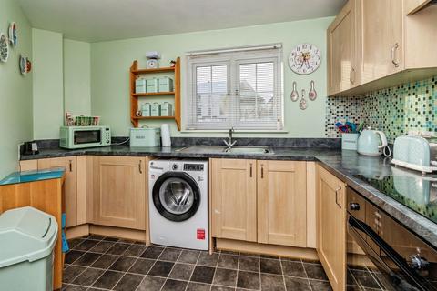 2 bedroom apartment for sale, Holyhead Road, Wednesbury