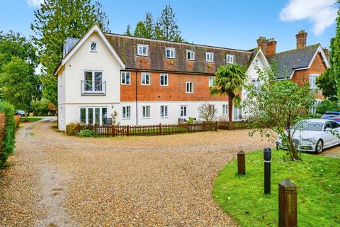 2 bedroom flat for sale, Coopers Green Lane, Hatfield