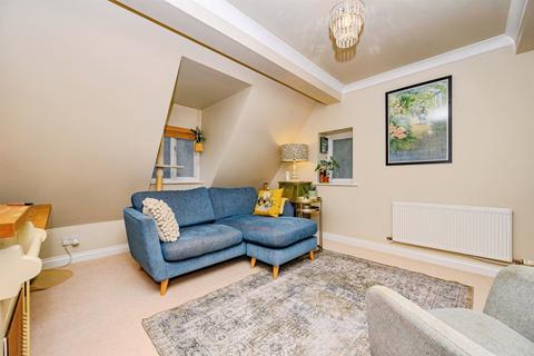 2 bedroom flat for sale, Coopers Green Lane, Hatfield