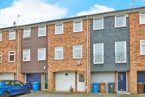 2 bedroom terraced house for sale, Locko Road, Derby DE21