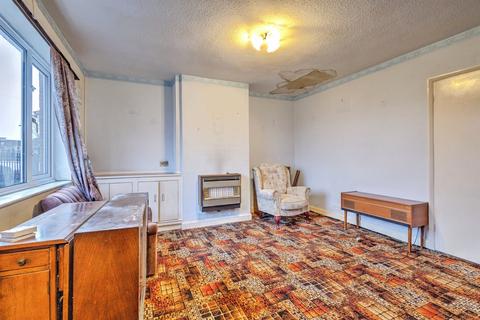 2 bedroom end of terrace house for sale, Wakefield Road, Northampton