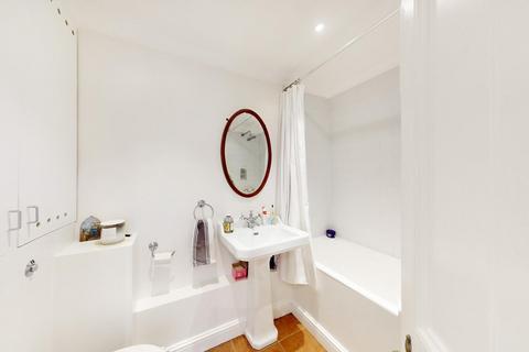 2 bedroom apartment for sale, Balcombe Street, London, NW1