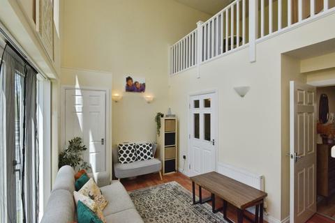 2 bedroom flat for sale, Oldham Rise, Medbourne, Milton Keynes