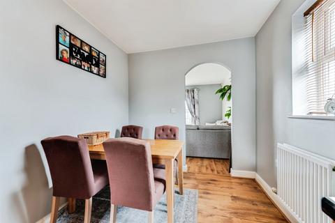 2 bedroom end of terrace house for sale, The Lane, Swindon