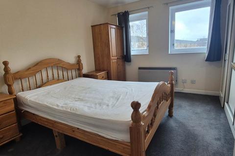 2 bedroom flat to rent, Cleveland Street, Glasgow
