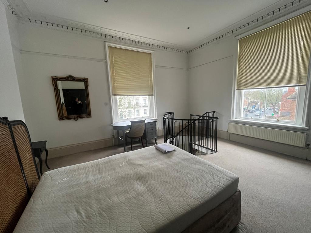 Bedroom (2)